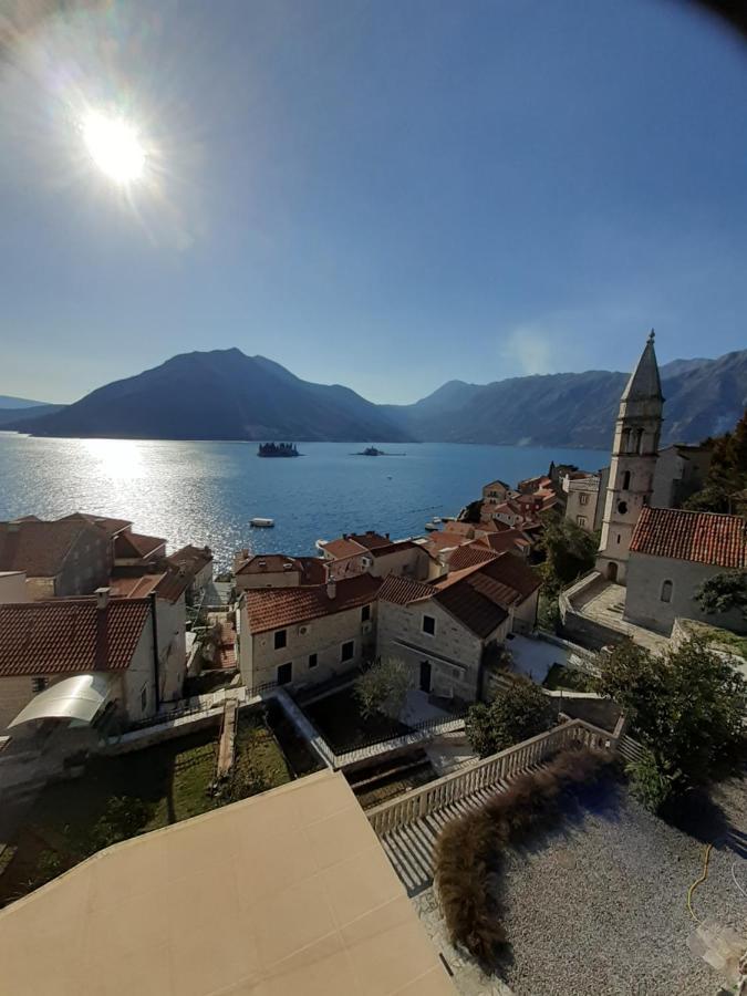Bellavistazmukic Guesthouse Perast Exteriör bild